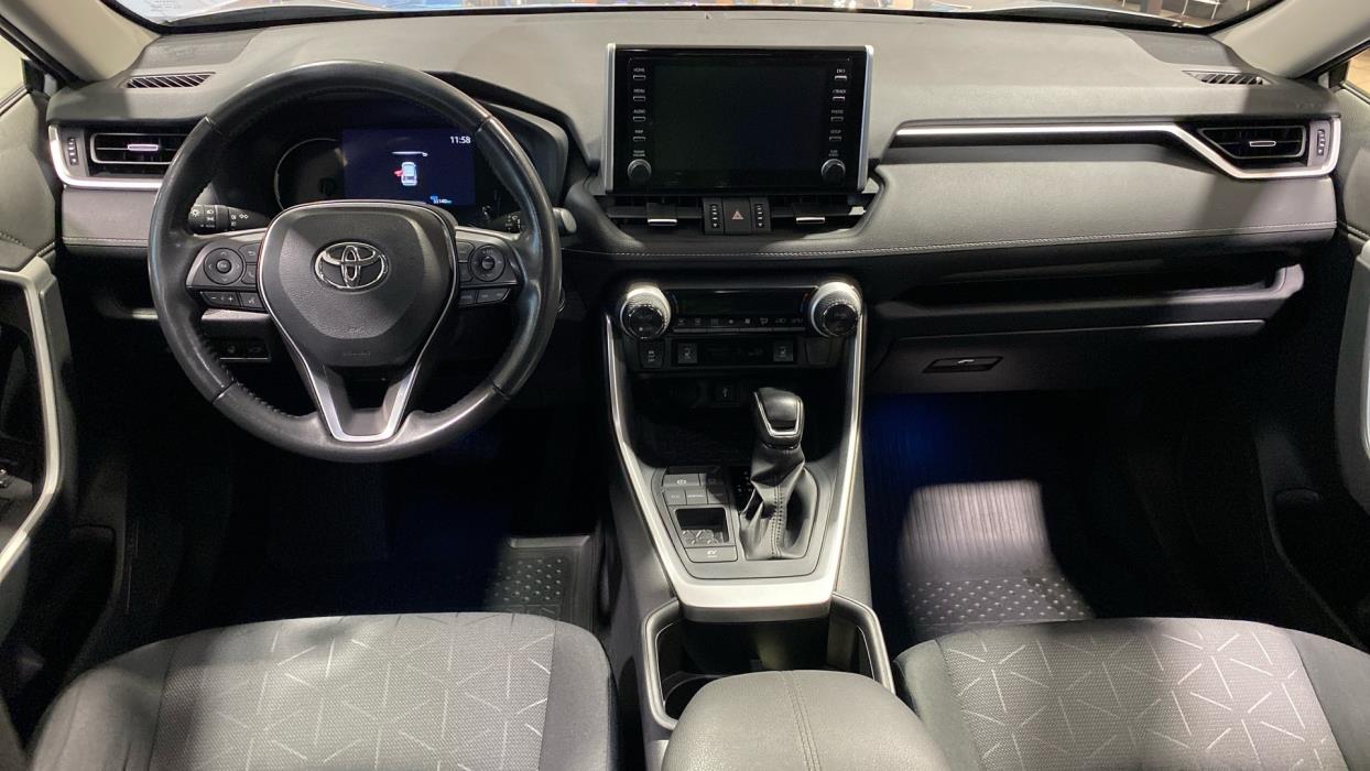 TOYOTA RAV4 2022