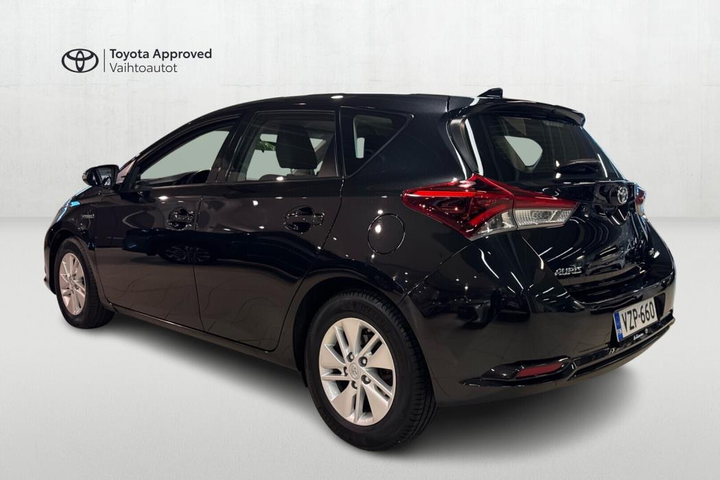 TOYOTA Auris 2018