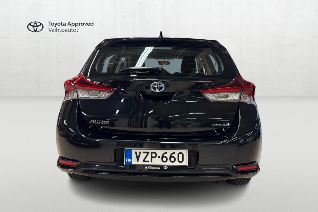 TOYOTA Auris 2018