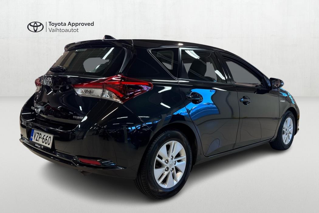 TOYOTA Auris 2018