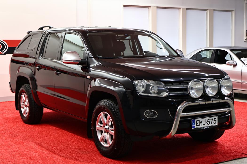 VOLKSWAGEN Amarok 2013