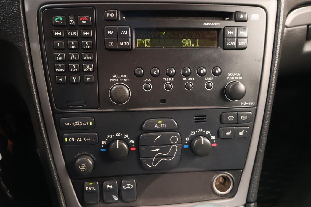 VOLVO V70 2006