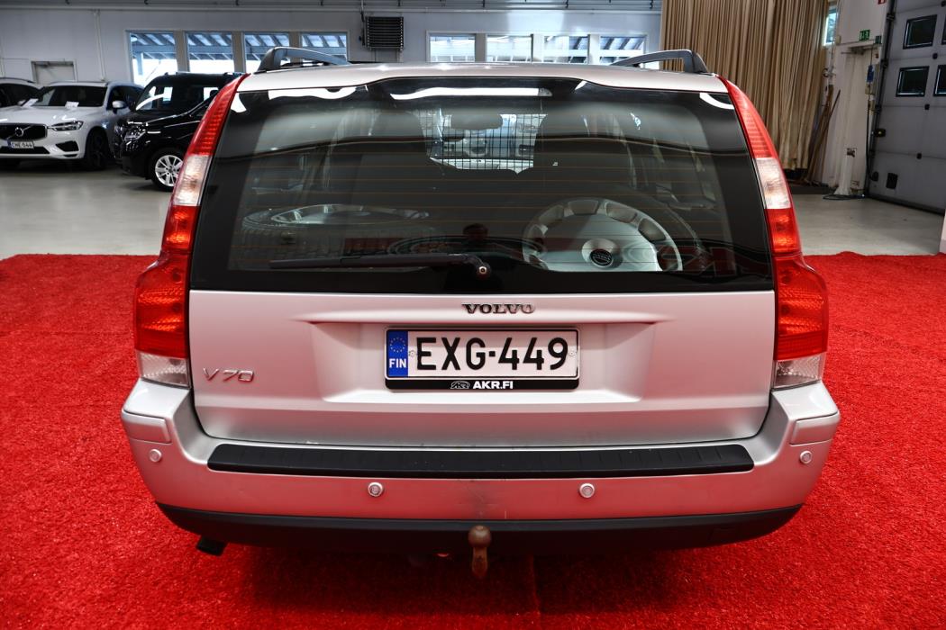 VOLVO V70 2006