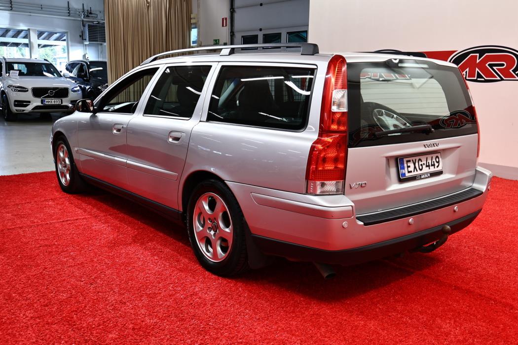 VOLVO V70 2006