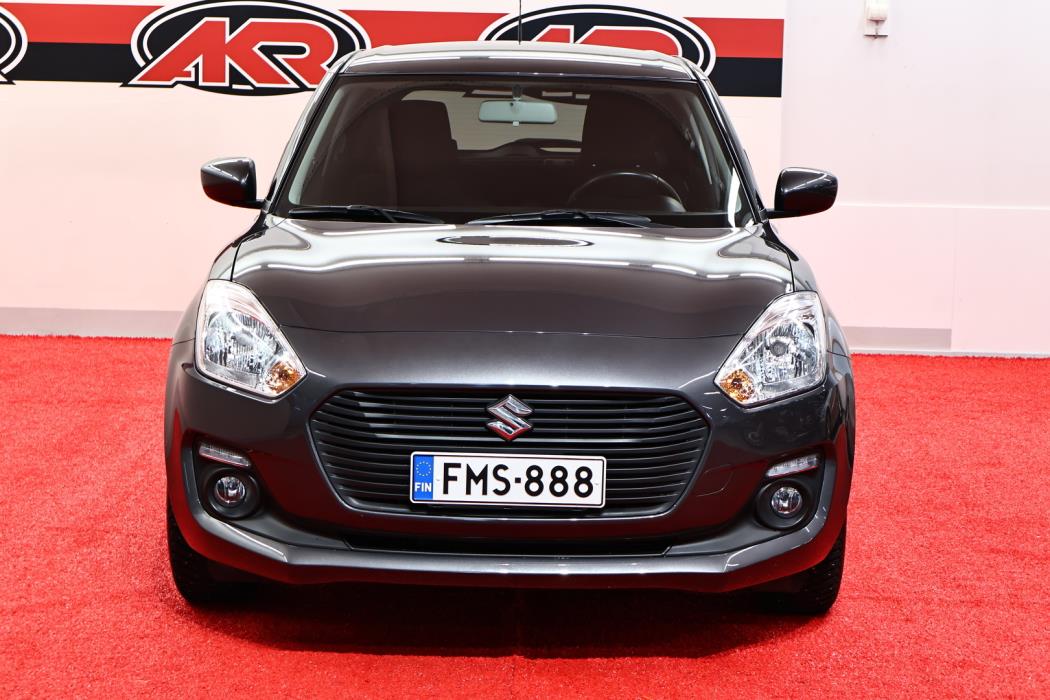 SUZUKI Swift 2017