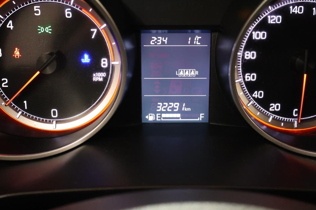 SUZUKI Swift 2017