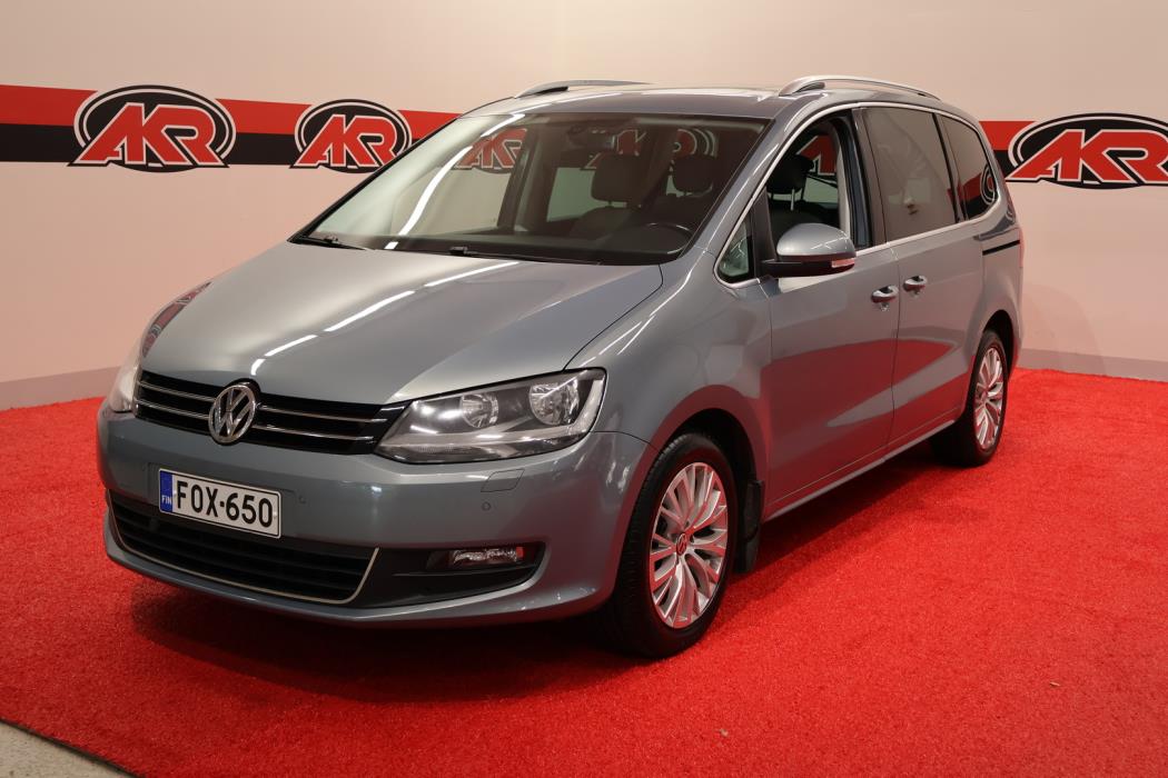 VOLKSWAGEN Sharan 2010