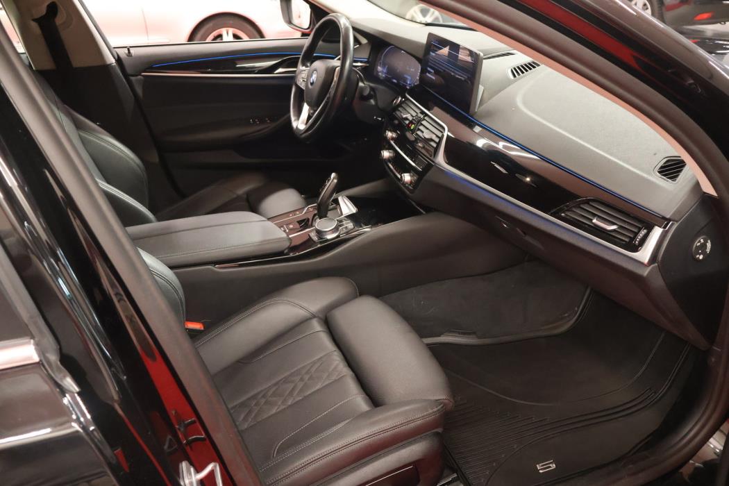 BMW 530 2022