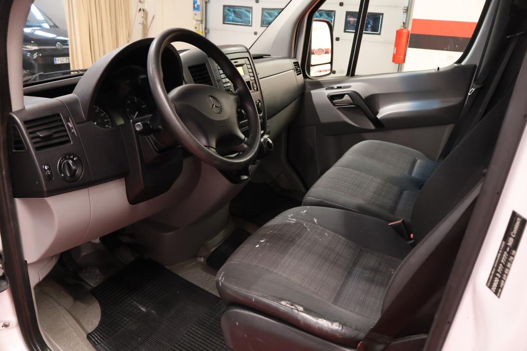 MERCEDES-BENZ Sprinter 2013