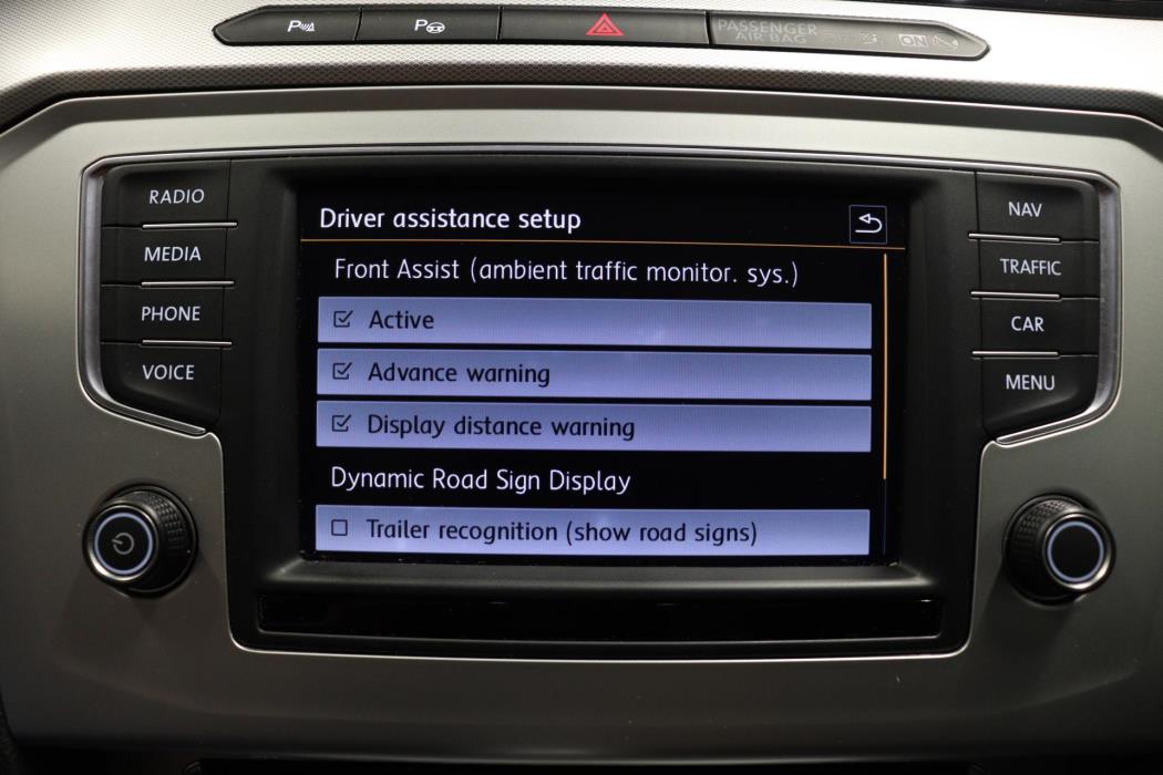 VOLKSWAGEN Passat 2015