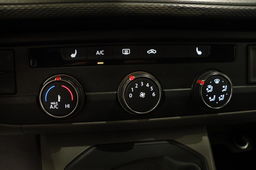 VOLKSWAGEN Transporter 2021