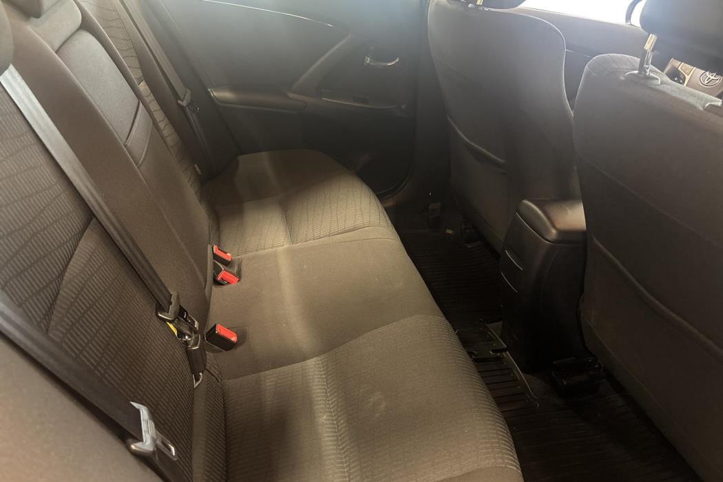 TOYOTA Avensis 2009