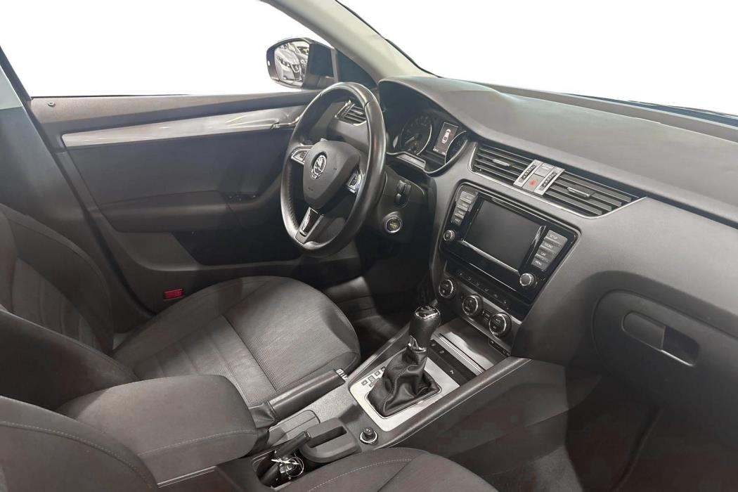 SKODA Octavia 2017