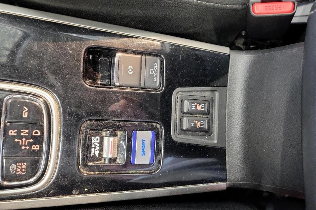 Mitsubishi Outlander PHEV 2021