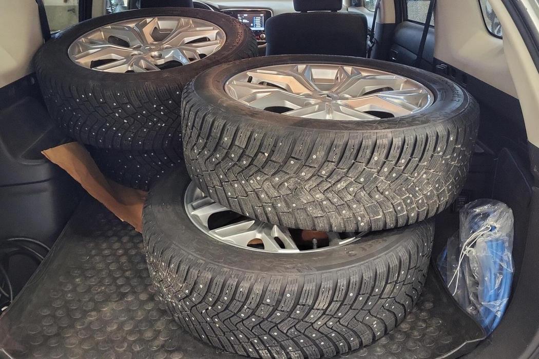 Mitsubishi Outlander PHEV 2021