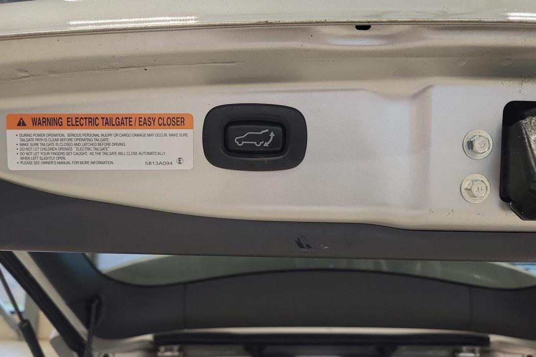 Mitsubishi Outlander PHEV 2021