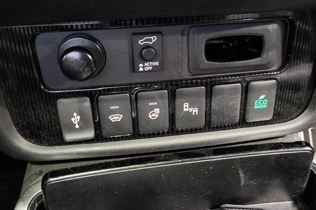 Mitsubishi Outlander PHEV 2021