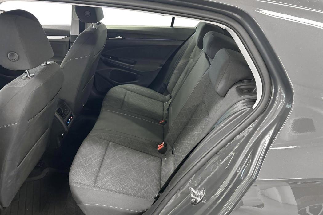 Volkswagen Golf 2022