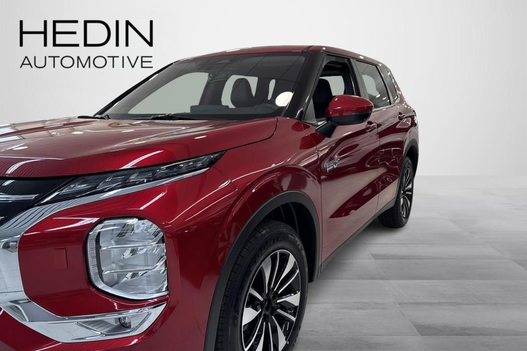 Mitsubishi Outlander 2025