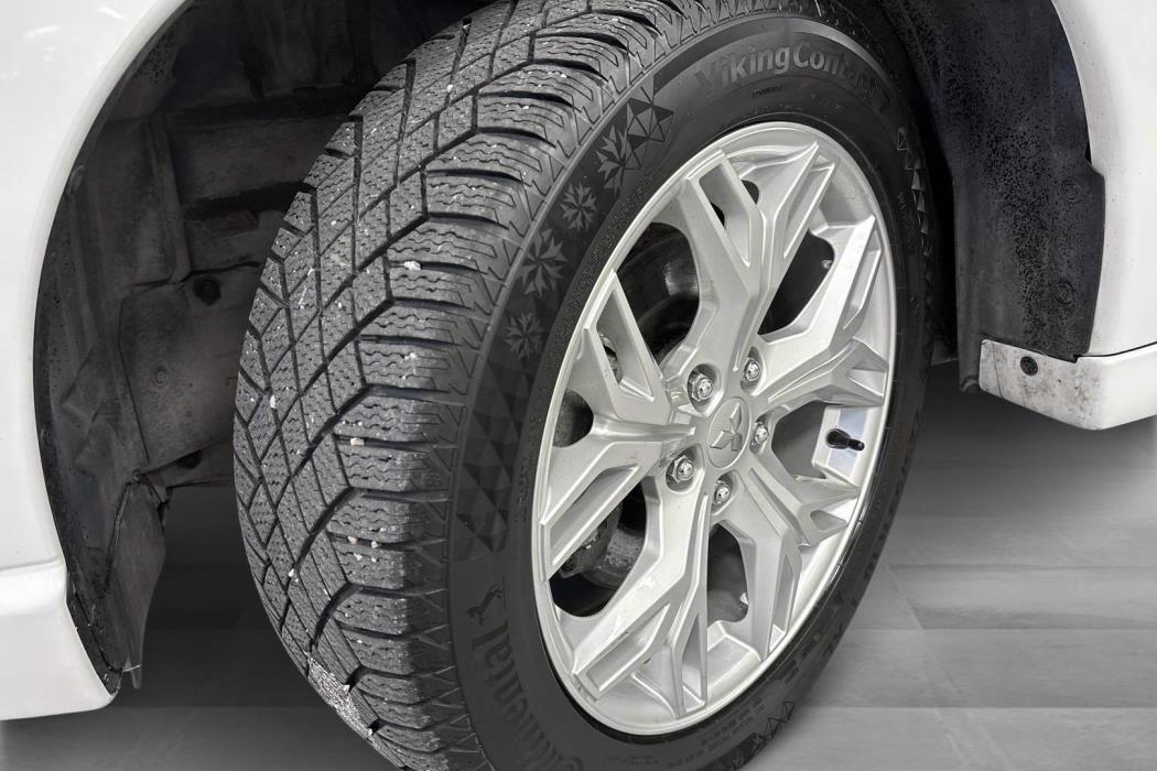 Mitsubishi Outlander PHEV 2020