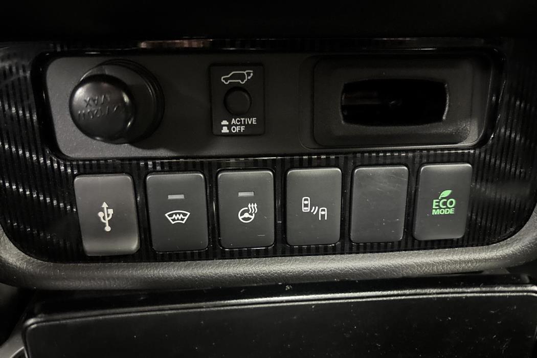 Mitsubishi Outlander PHEV 2020