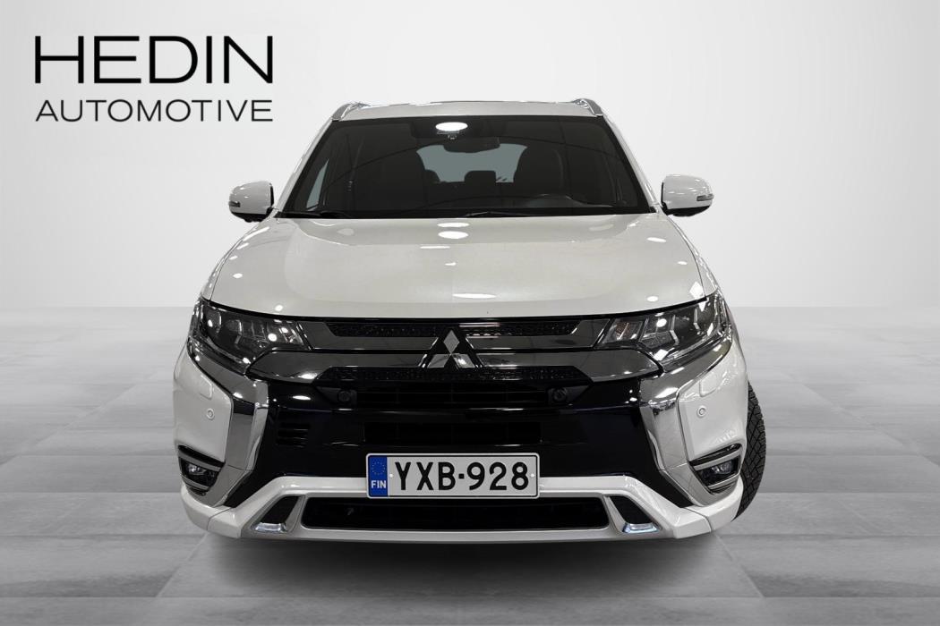 Mitsubishi Outlander PHEV 2020