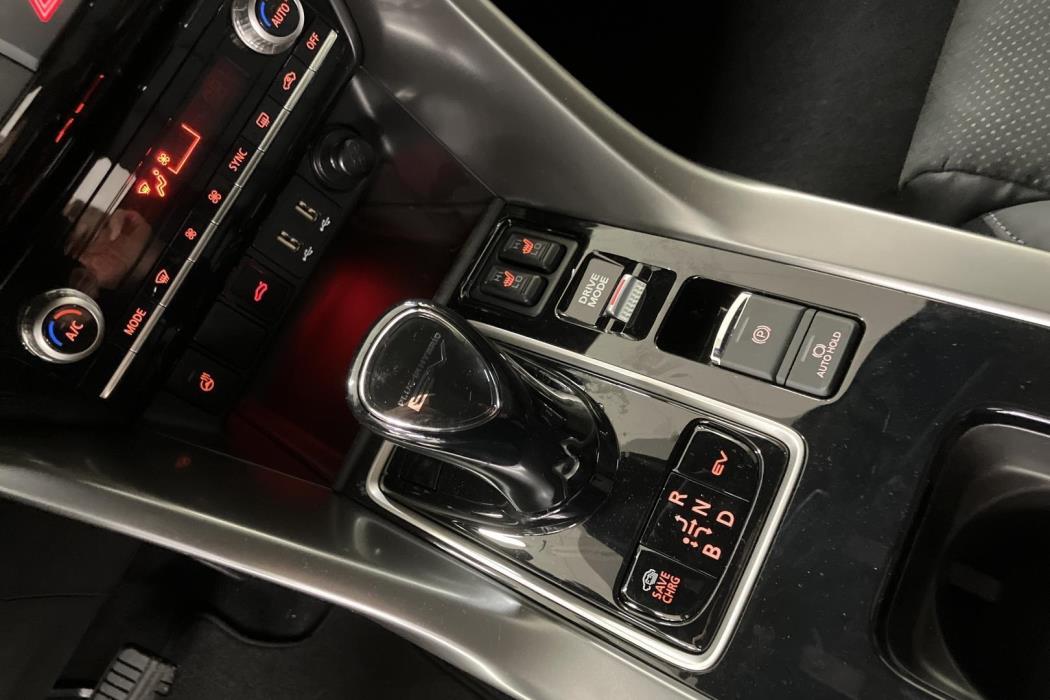 Mitsubishi Eclipse Cross 2025