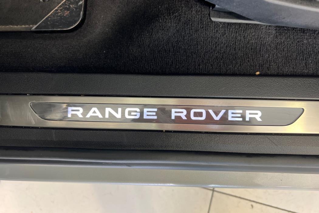 Land Rover Range Rover Evoque 2023