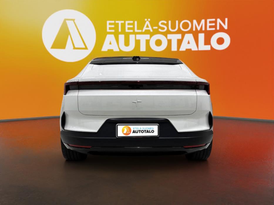 POLESTAR 4 2025