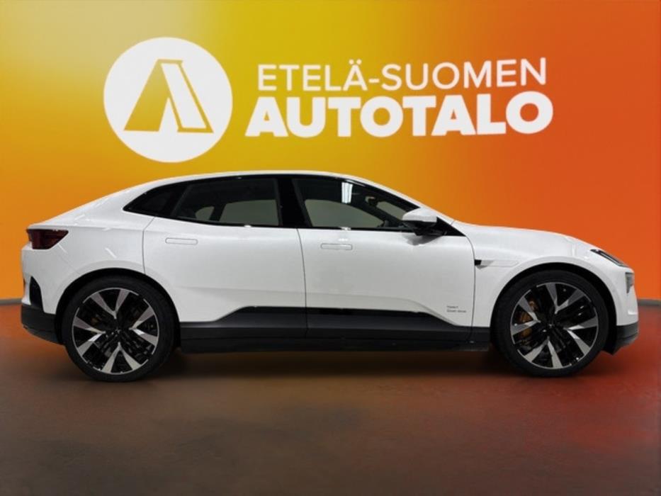 POLESTAR 4 2025