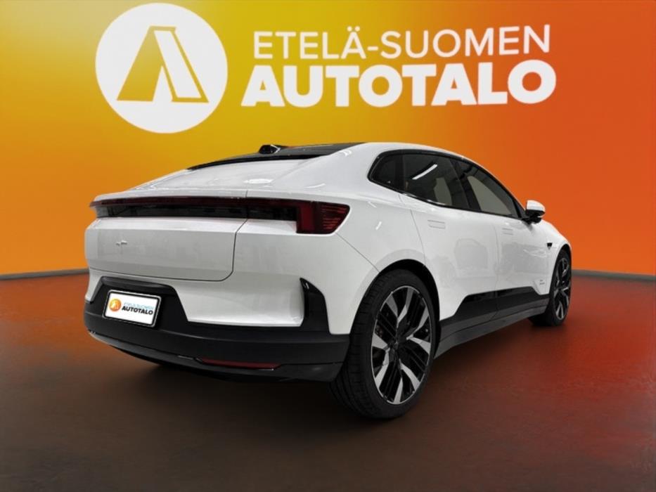 POLESTAR 4 2025