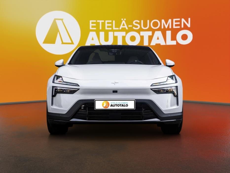 POLESTAR 4 2025