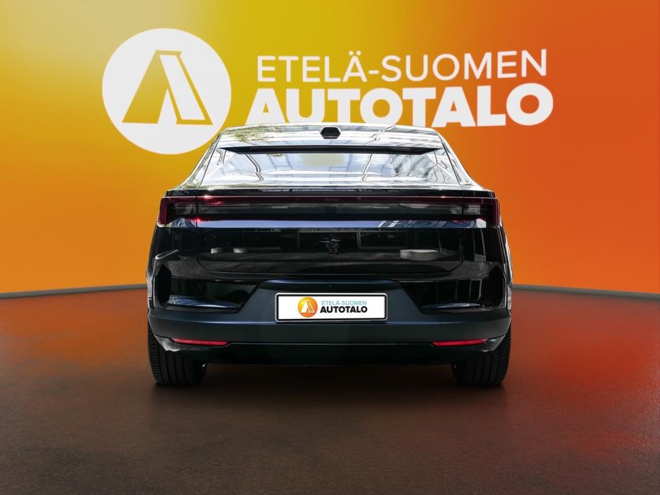 POLESTAR 4 2025