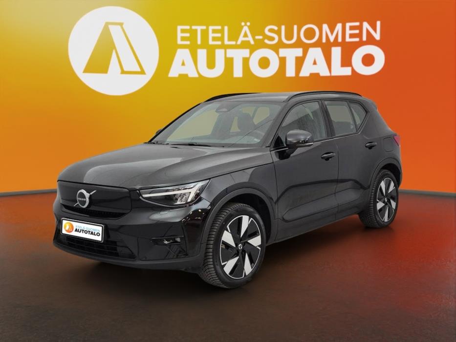 VOLVO XC40 2024