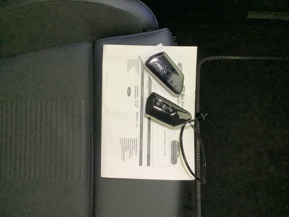 FORD Explorer 2024