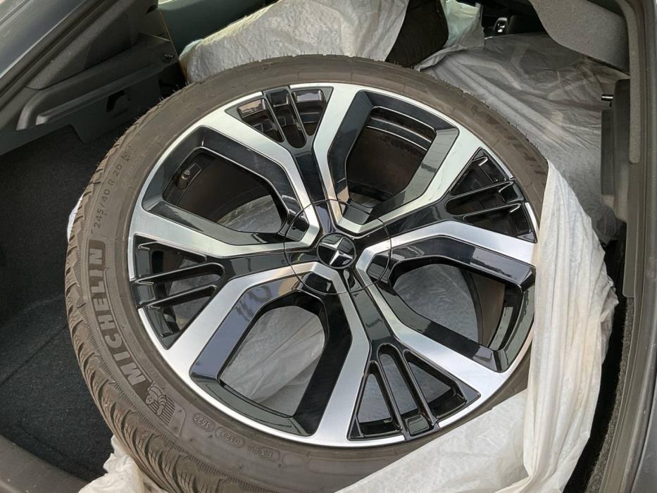 POLESTAR 2 2023