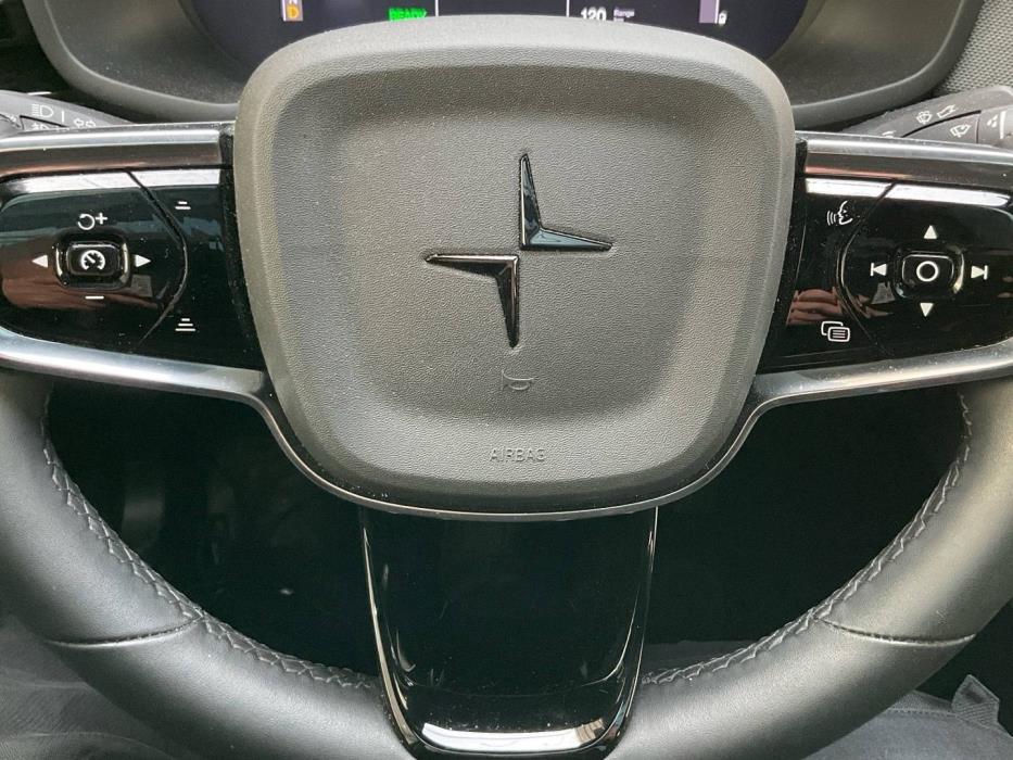 POLESTAR 2 2023