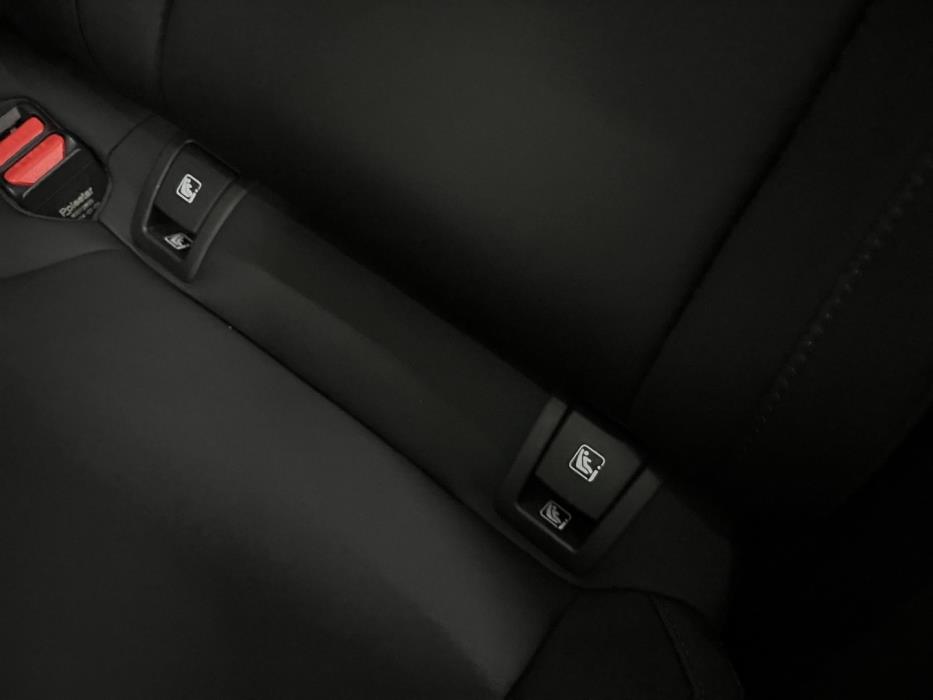 POLESTAR 4 2025