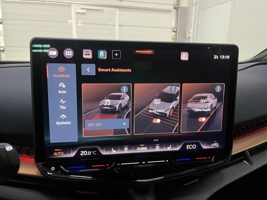 CUPRA Tavascan 2025