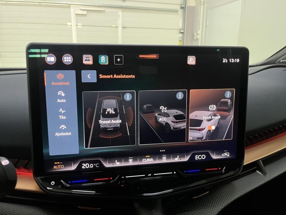 CUPRA Tavascan 2025