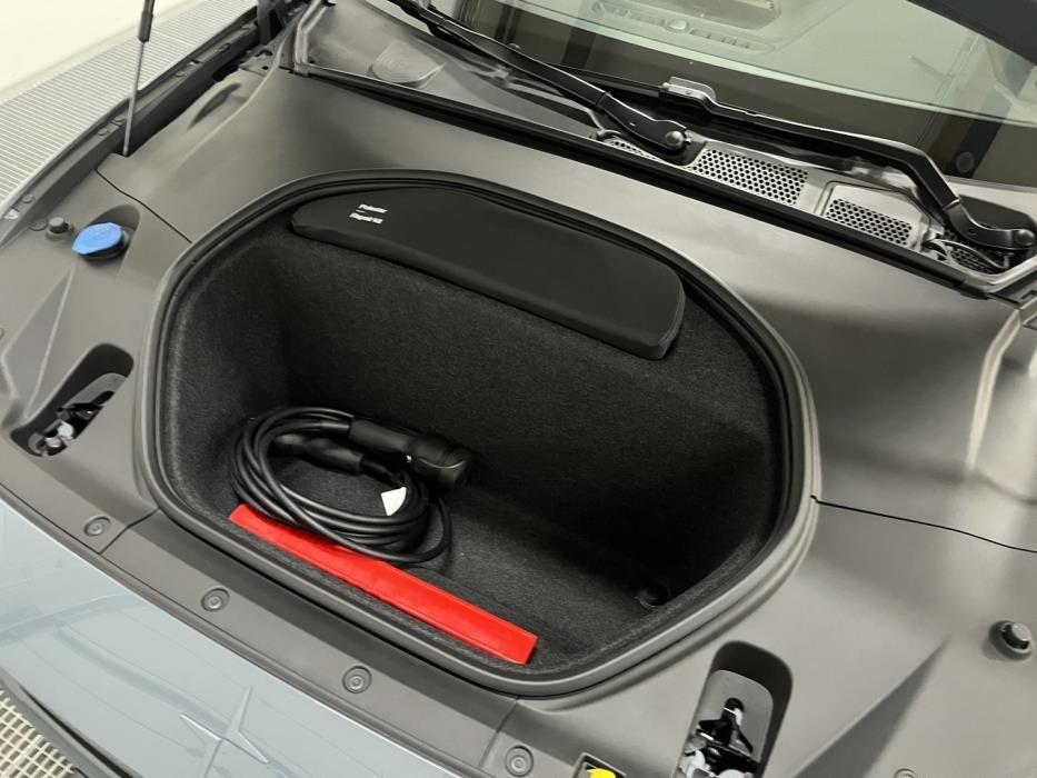 POLESTAR 2 2024