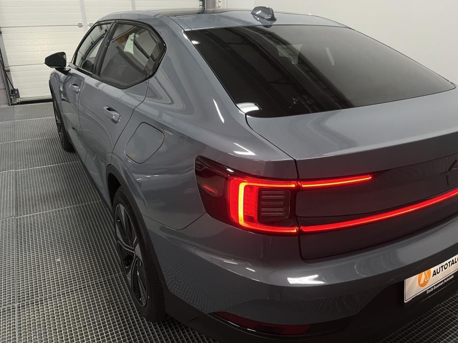 POLESTAR 2 2024