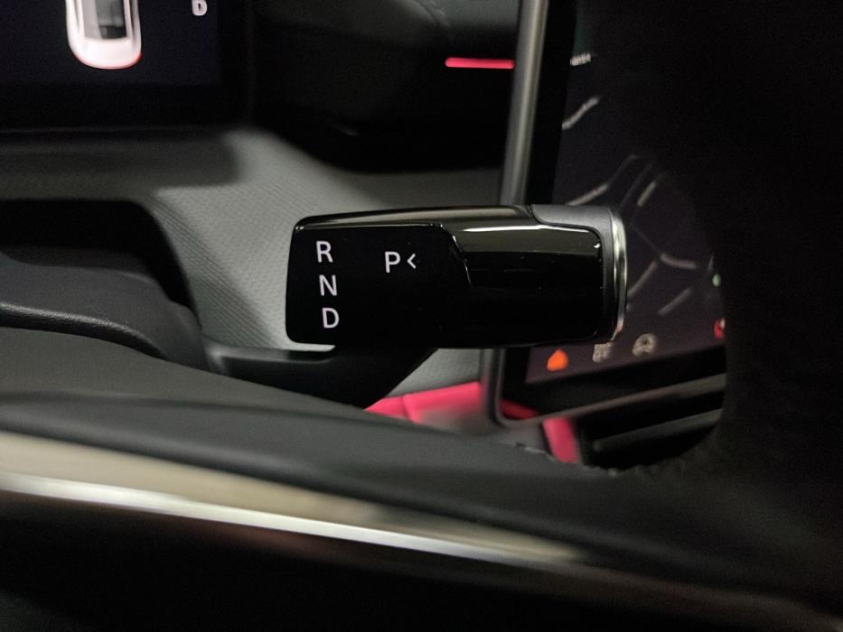 POLESTAR 4 2025
