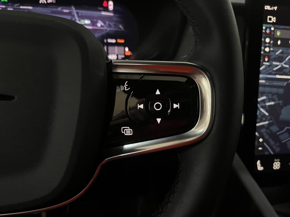 POLESTAR 2 2024