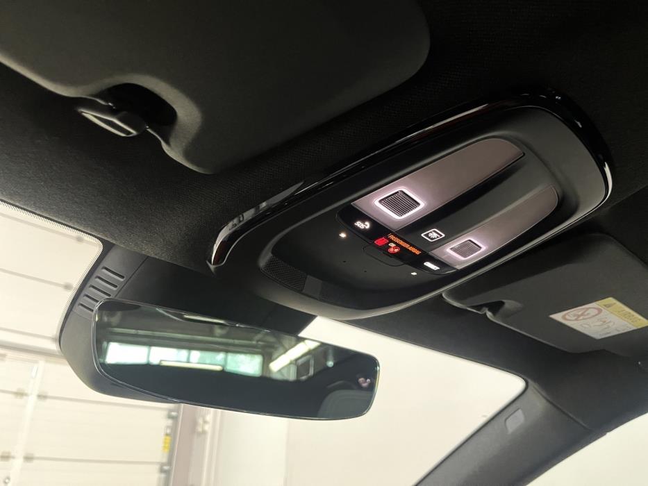POLESTAR 2 2024
