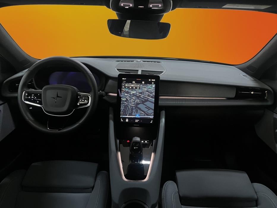 POLESTAR 2 2024