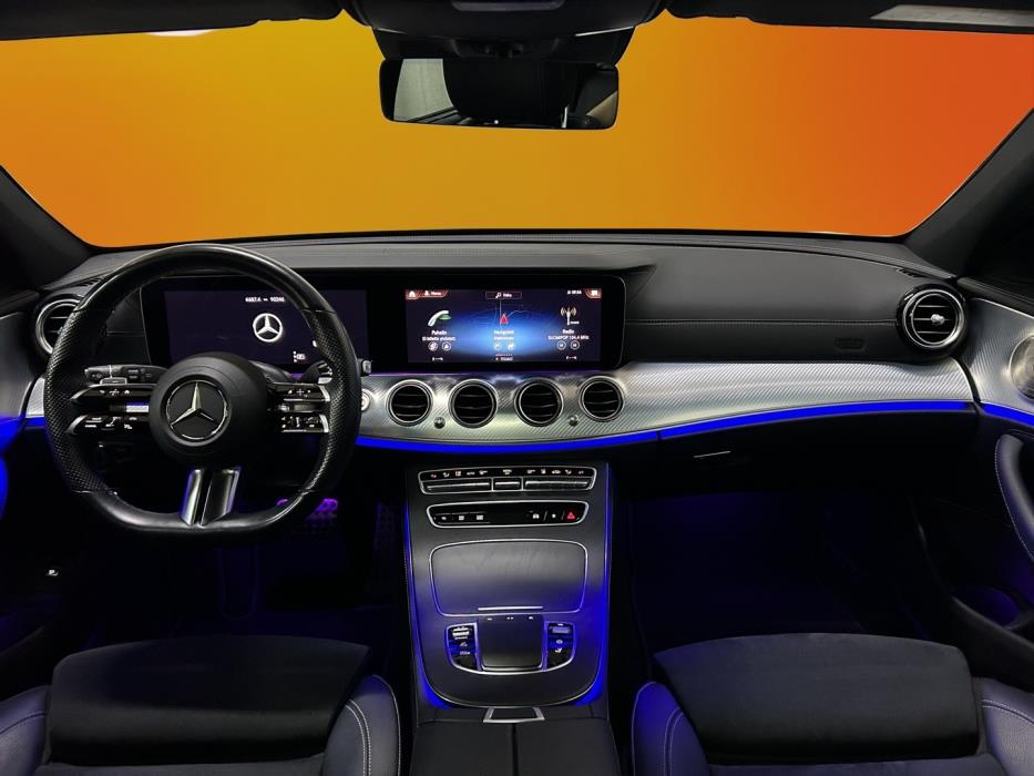 MERCEDES-BENZ E 2022