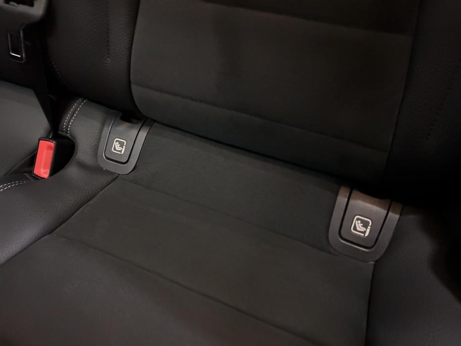 MERCEDES-BENZ E 2022