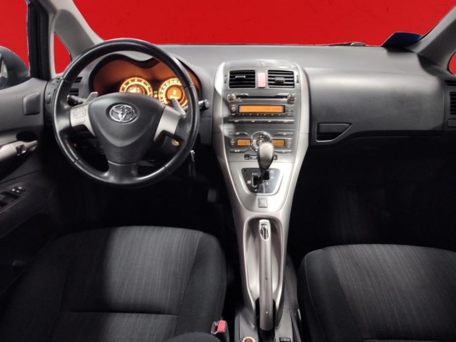 TOYOTA Auris 2008