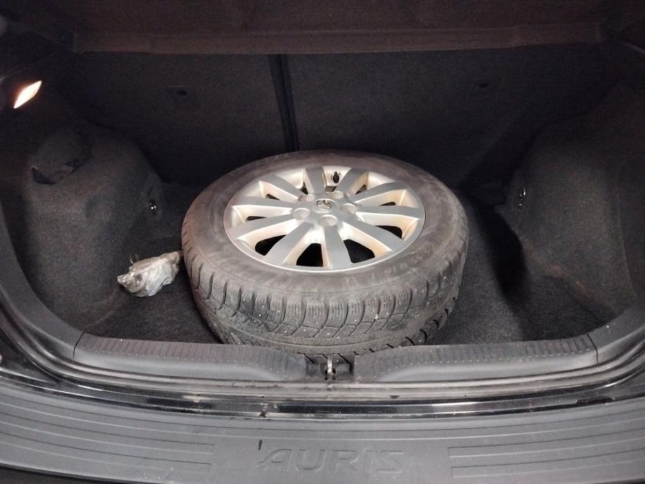 TOYOTA Auris 2008